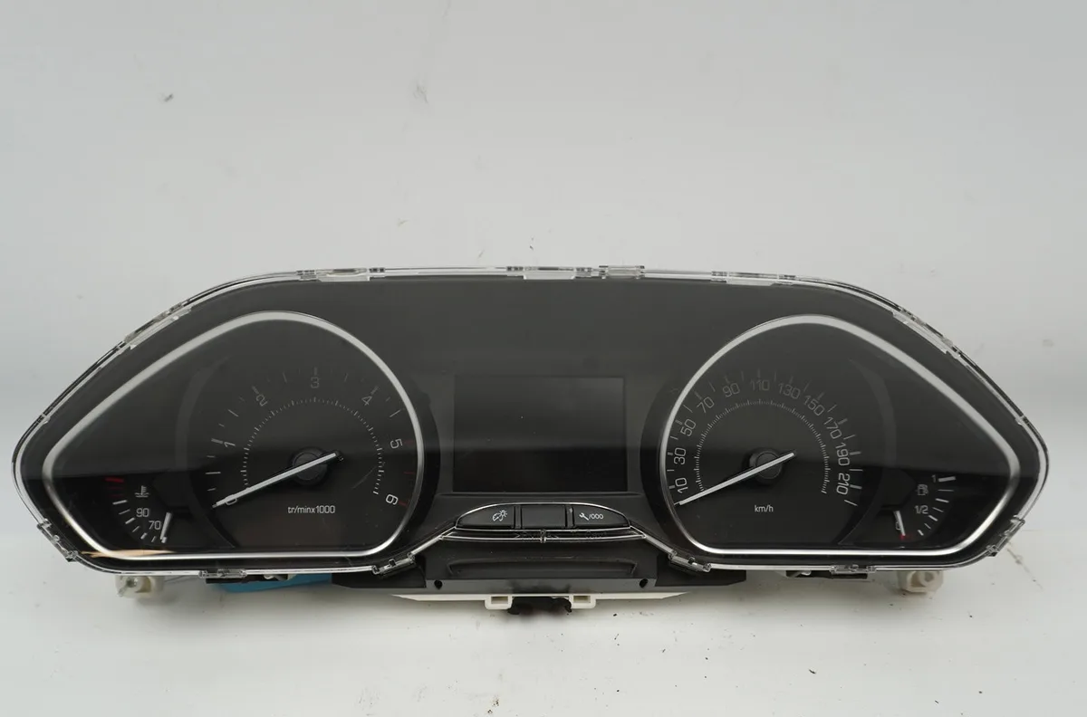 Bloc compteurs Peugeot 208 I (CA_, CC_) 1.6 bluehdi 100 (2015) 5 portes occasion