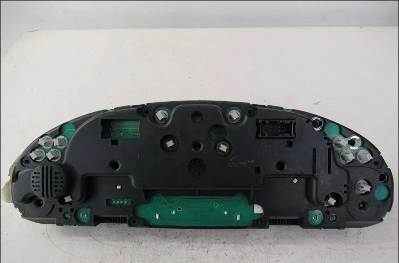Bloc compteurs Peugeot 607 (9D, 9U) 2.2 hdi (2000-2006) occasion