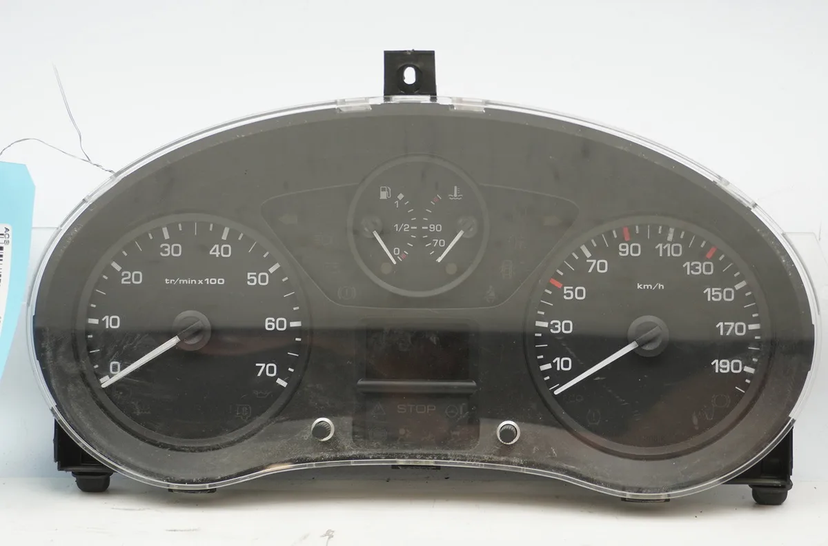 Bloc compteurs Peugeot EXPERT Camionnette (VF3A_, VF3U_, VF3X_) 1.6 hdi 90 8v (2007) occasion