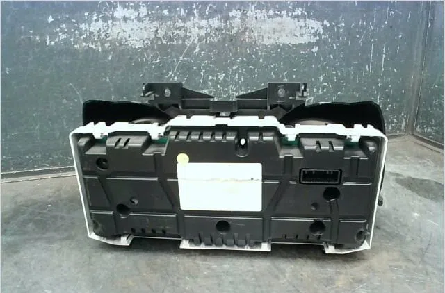Bloc compteurs Renault CLIO IV (BH_) 1.5 dci 75 (2012) 5 portes occasion