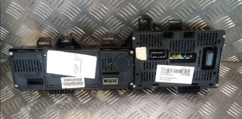 Bloc compteurs Renault GRAND SCÉNIC III (JZ0-1_) 1.6 dci (jz00, jz12) (2011) 5 portes occasion