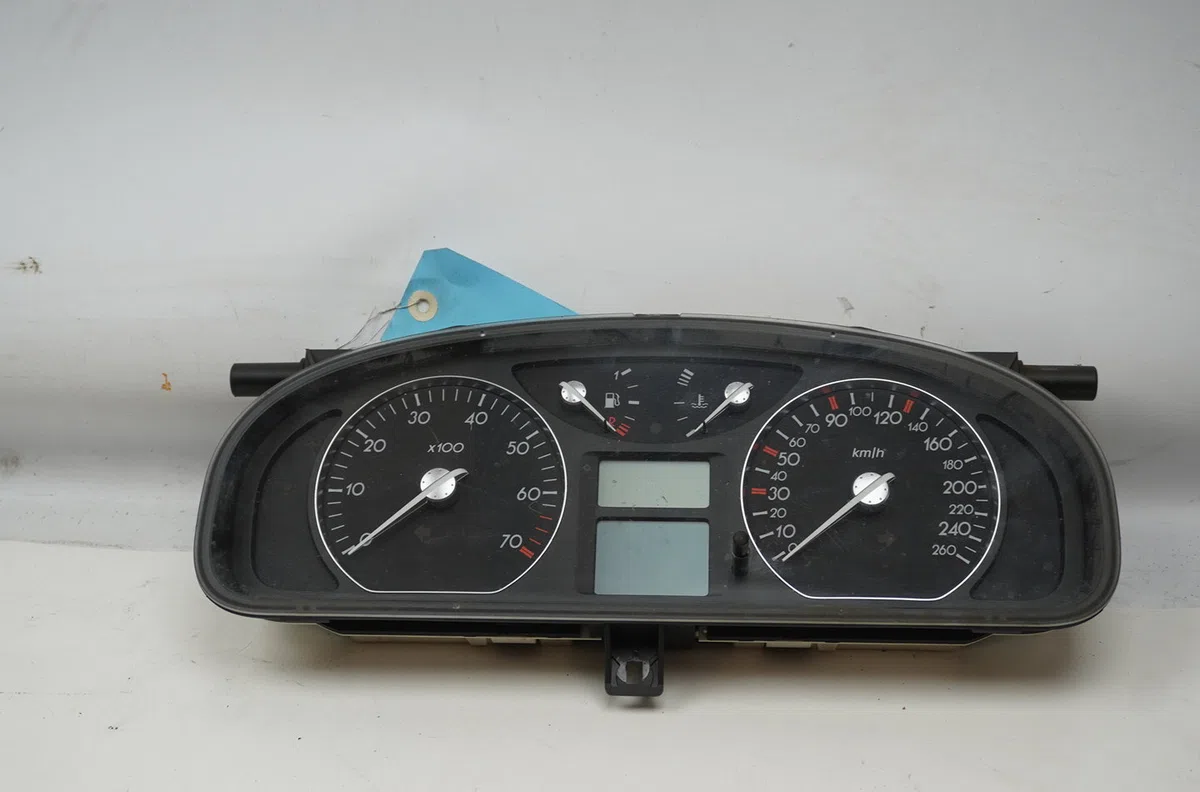Bloc compteurs Renault LAGUNA II (BG0-1_) 1.8 16v (bg04, bg0b, bg0c, bg0v) (2001-2005) occasion