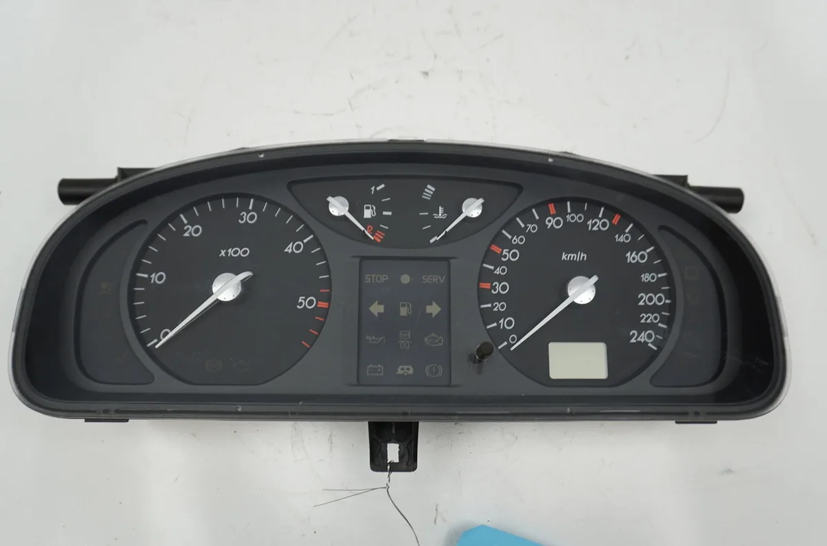Bloc compteurs Renault LAGUNA II Grandtour (KG0-1_) 1.9 dci (kg0g) (2001-2007) occasion