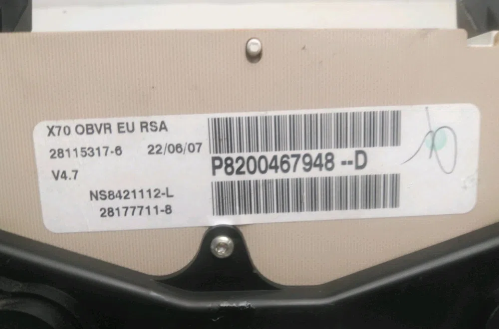 Bloc compteurs Renault MASTER II Camionnette (FD) 2.5 dci (2006-2010) occasion