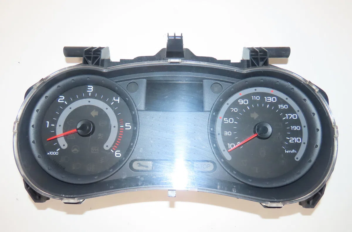 Bloc compteurs Renault MEGANE II (BM0-1_, CM0-1_) 1.5 dci (bm0f, bm0t, bm2b, cm0f, cm0t) (2002-2008) 5 portes occasion