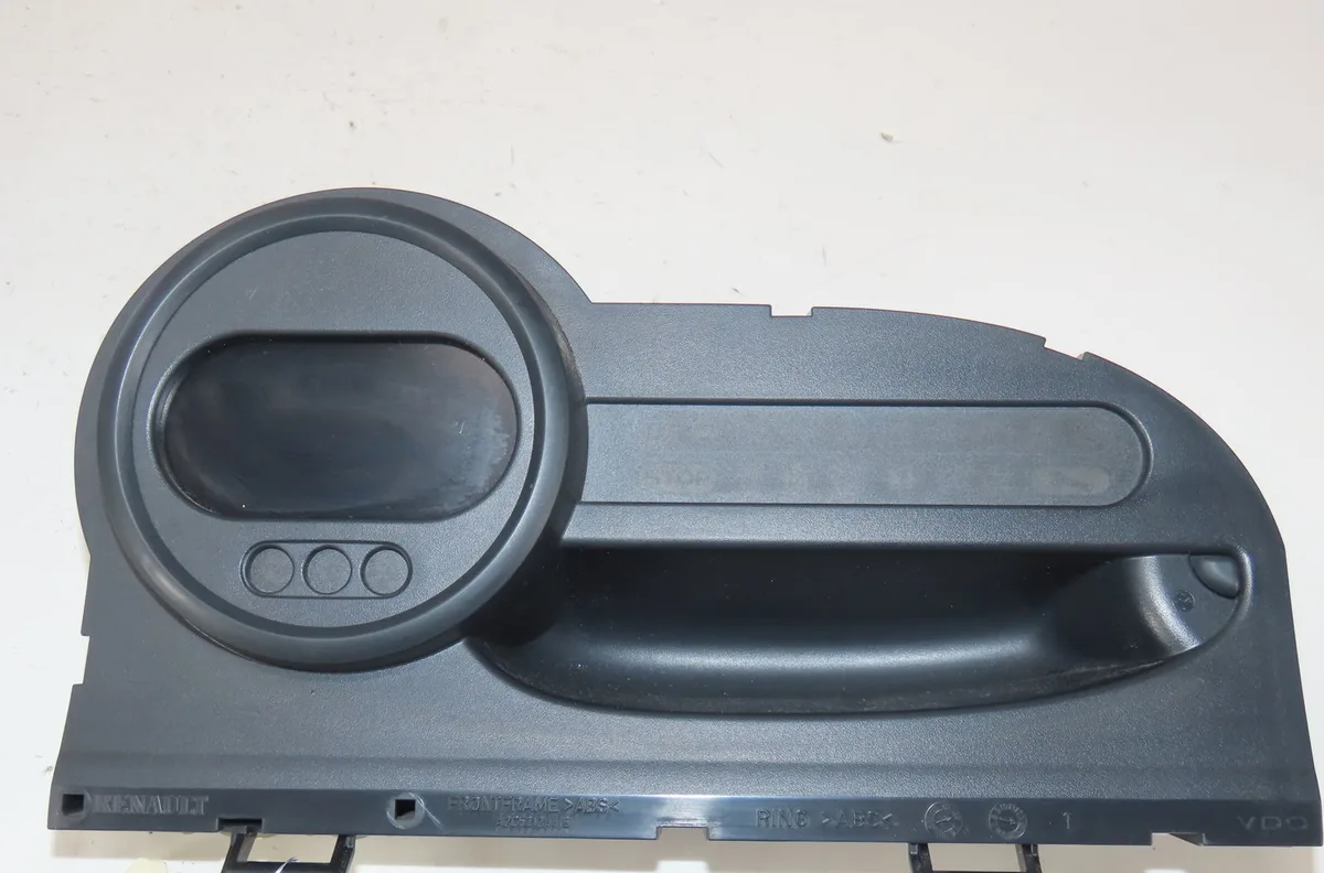 Bloc compteurs Renault TWINGO II (CN0_) 1.2 16v (cn0k, cn0v) (2007) 3 portes occasion