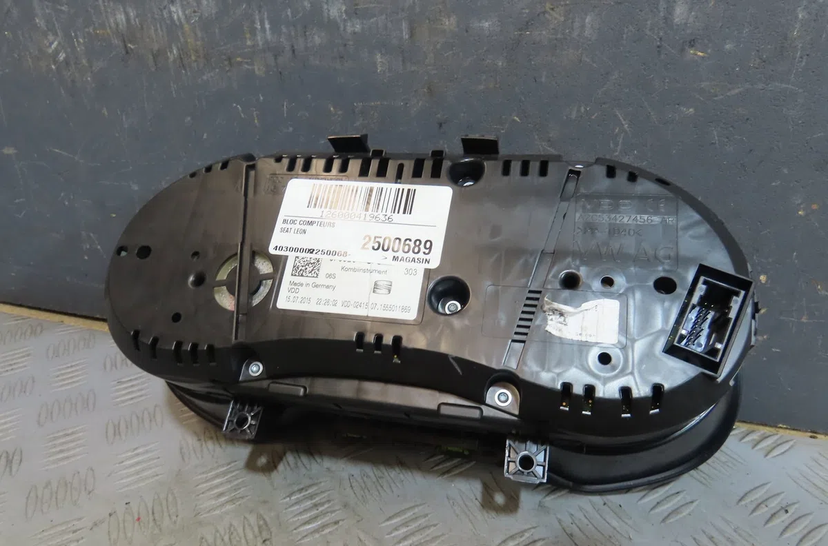 Bloc compteurs Seat LEON (5F1) 1.2 tsi (2012-2018) occasion