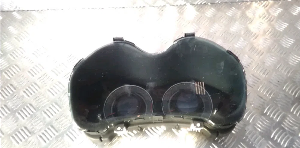 Bloc compteurs Toyota AURIS (_E15_) 2.0 d-4d (ade150_) (2006-2012) occasion