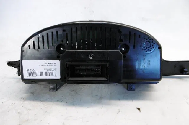 Bloc compteurs VOLKSWAGEN PASSAT V 2008 occasion