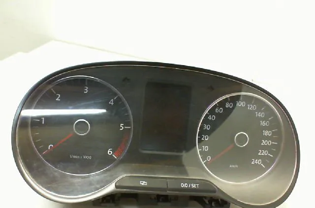 Bloc compteurs VOLKSWAGEN POLO V POLO V Phase 1 2009-09-01--2014-05-31 1.2 TDI 75ch occasion