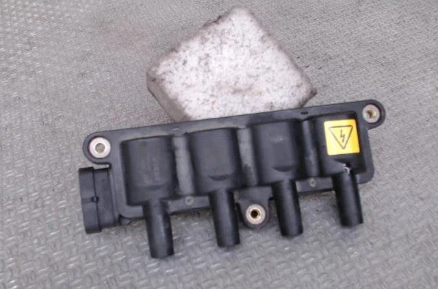 Bobine allumage FIAT GRANDE PUNTO  GRANDE PUNTO occasion