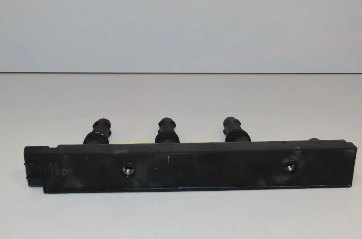Bobine allumage Opel CORSA D (S07) 1.2 (l08, l68) (2006-2014) 5 portes occasion