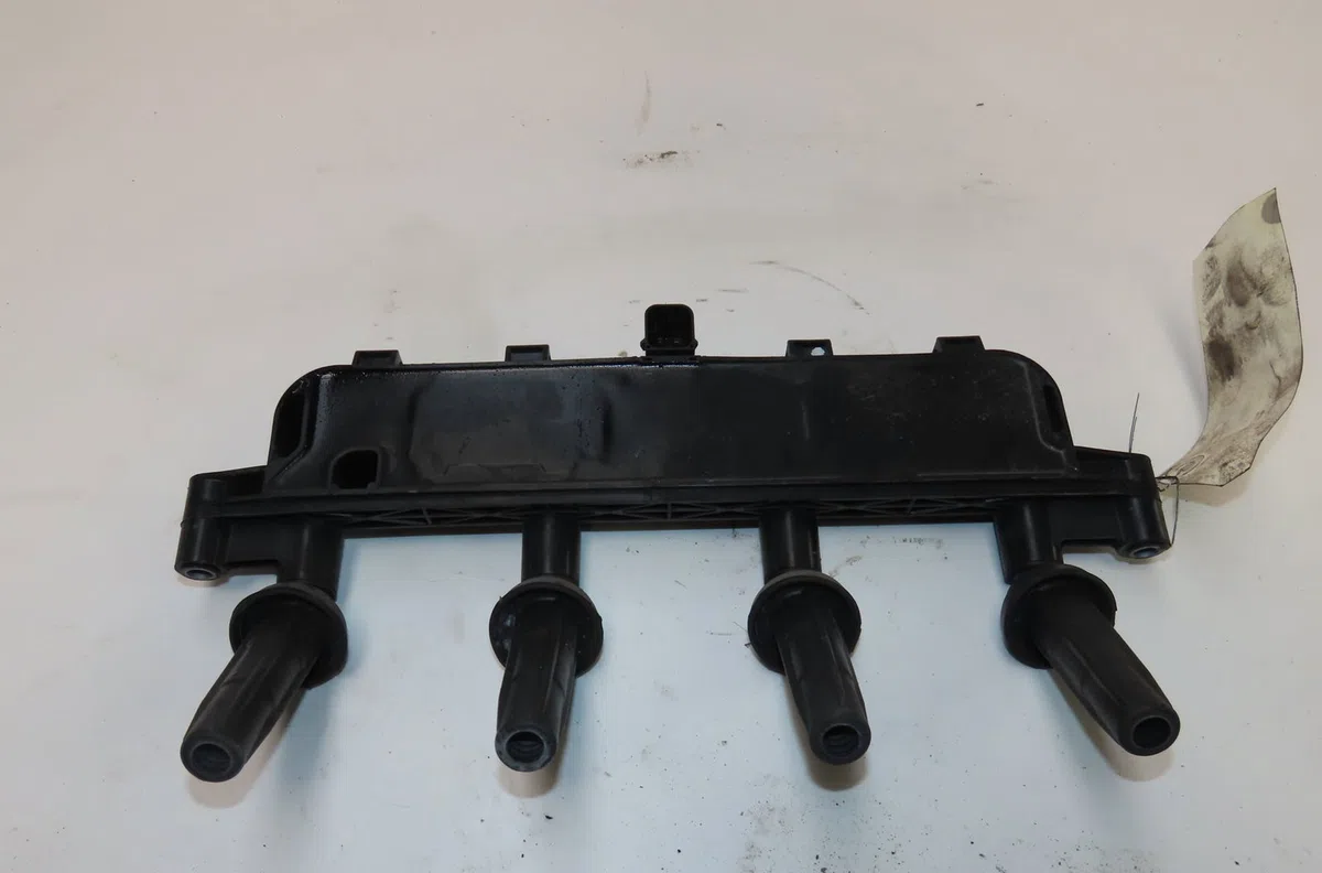 Bobine allumage Peugeot 206 (2L_, 2M_) 1.4 i (2010-2013) occasion