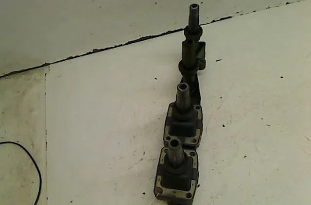 Bobine allumage Peugeot 206 3-5 portes (2A-C) 1.6 16v (2000-2009) 3 portes occasion