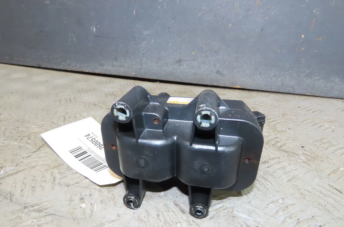 Bobine allumage Peugeot 306 3-5 portes (7A, 7C, N3, N5) 1.4 (1993-2001) 5 portes occasion
