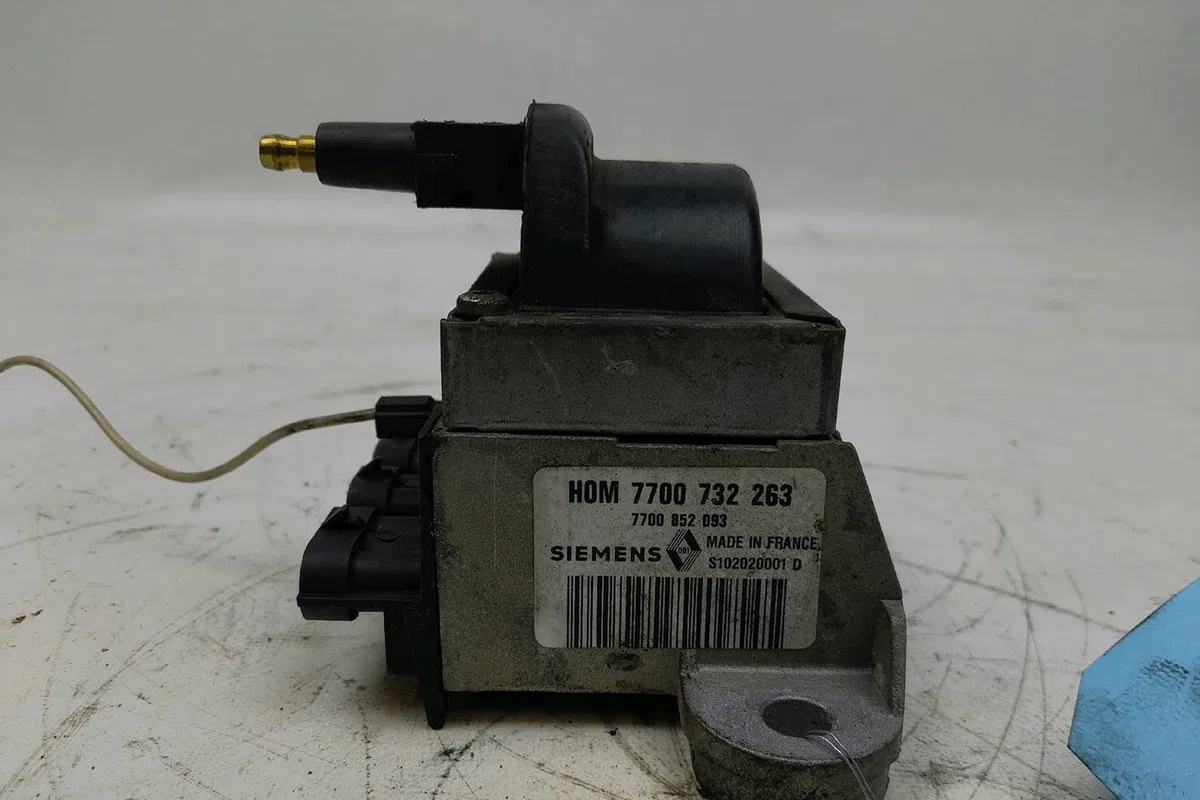 Bobine allumage Renault CLIO I (B-C57_, 5-357_) 1.2 (b-c-s57a, b-c57s, 5-357f, 5-357j, 5-357l, 5-357r) (1990-1998) 5 por