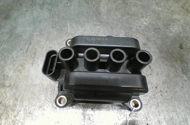 Bobine allumage Renault KANGOO (KC0-1_) 1.2 16v (kc05, kc06, kc03, kc0t, kc0w, kc1d) (2001) occasion
