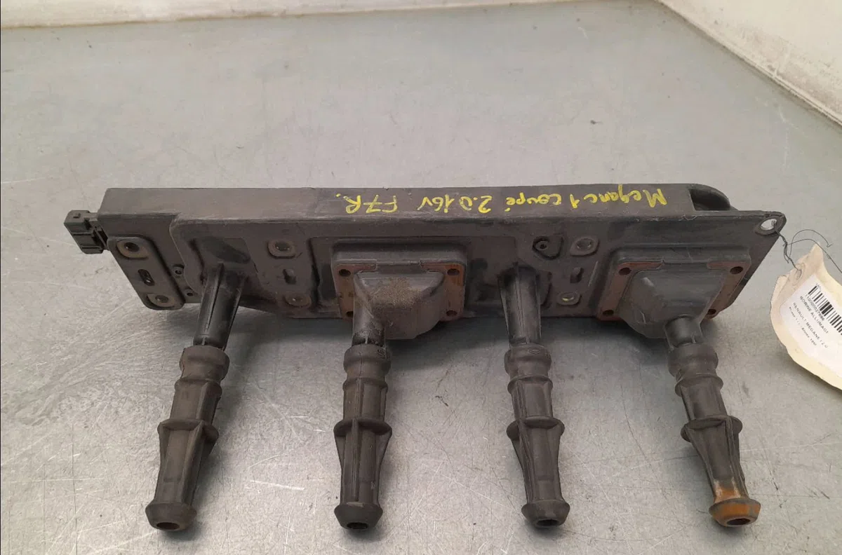 Bobine allumage Renault MEGANE I Coupé (DA0-1_) 2.0 16v (da0h) (1996-1999) occasion
