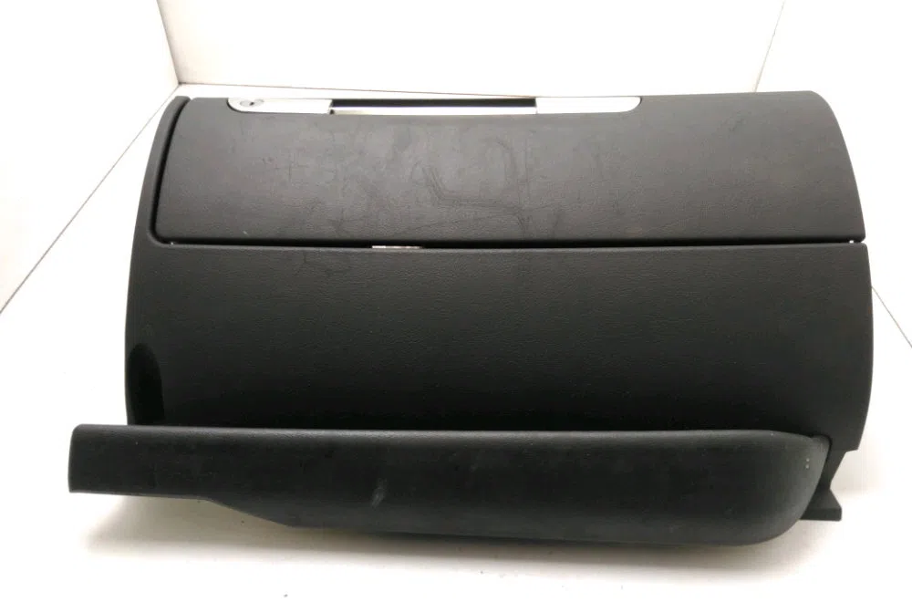 Boite à gants Audi TT (8N3) 1.8 t (1998-2006) occasion