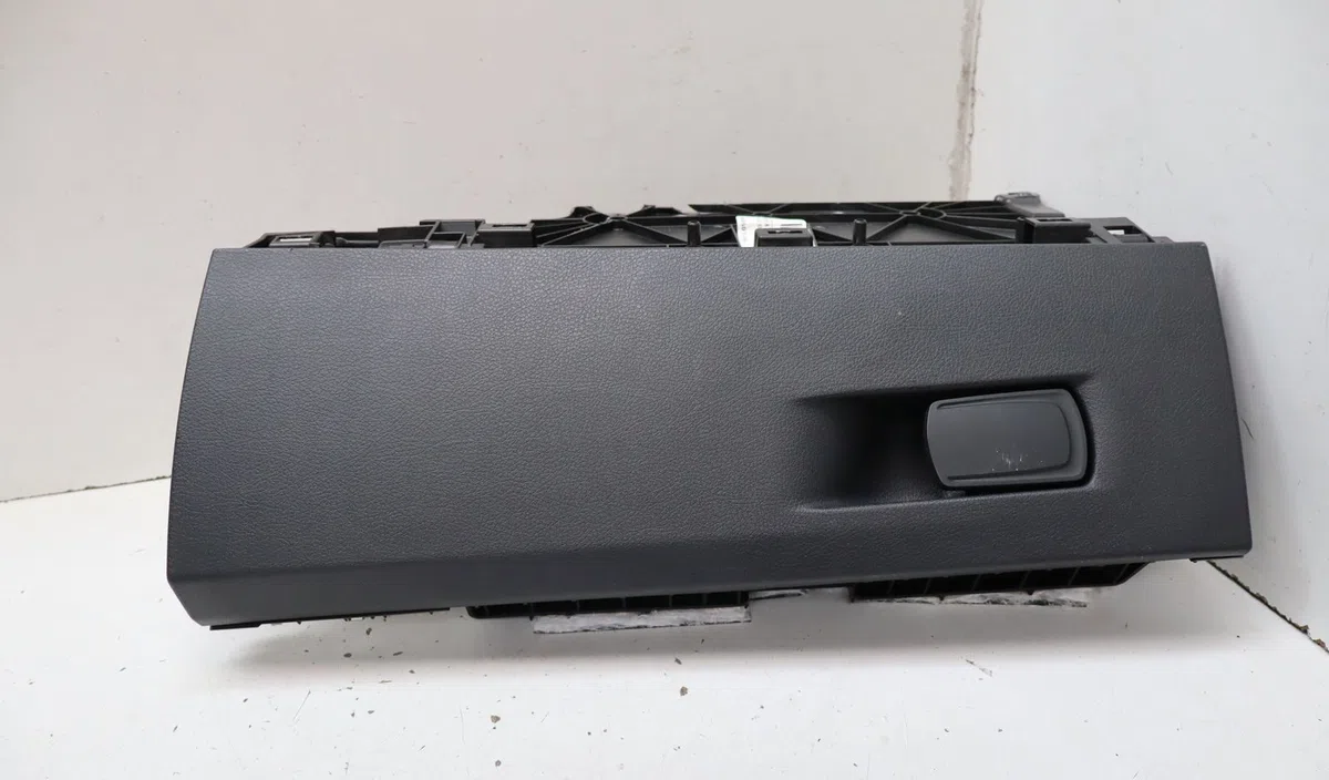 Boite à gants Bmw 2 Gran Tourer (F46) 216 d (2014) occasion