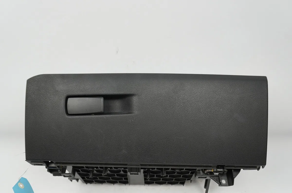 Boite à gants Bmw X1 (F48) Sdrive 16 d (2014) occasion
