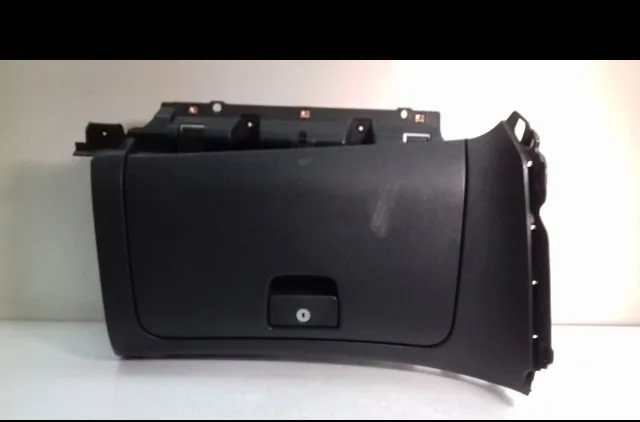 Boite à gants Chevrolet ORLANDO (J309) 2.0 d (2011-2015) occasion