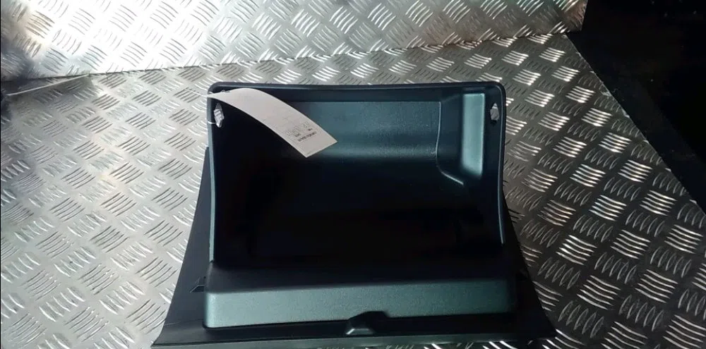 Boite à gants Citroen C3 II (SC_) 1.4 hdi 70 (sc8hzc, sc8hr0, sc8hp4) (2009) 5 portes occasion