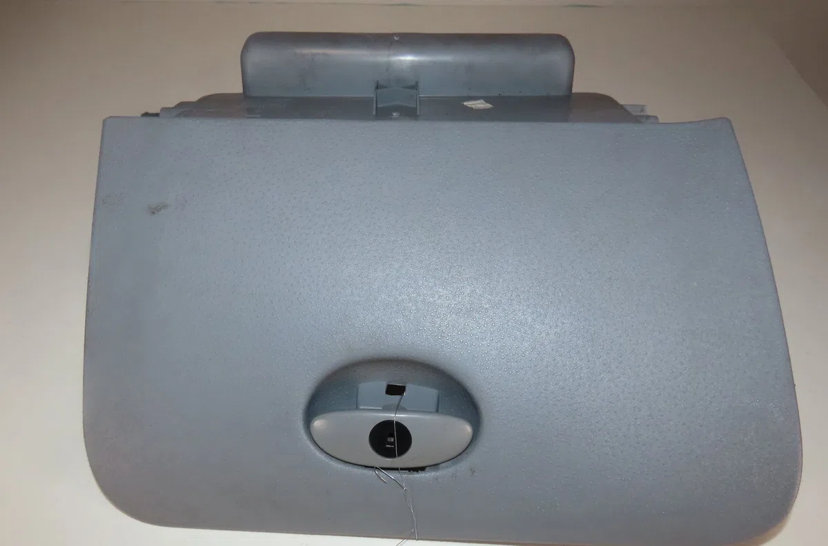 Boite à gants Citroën C3 Pluriel (HB_) 1.6 (2003) occasion