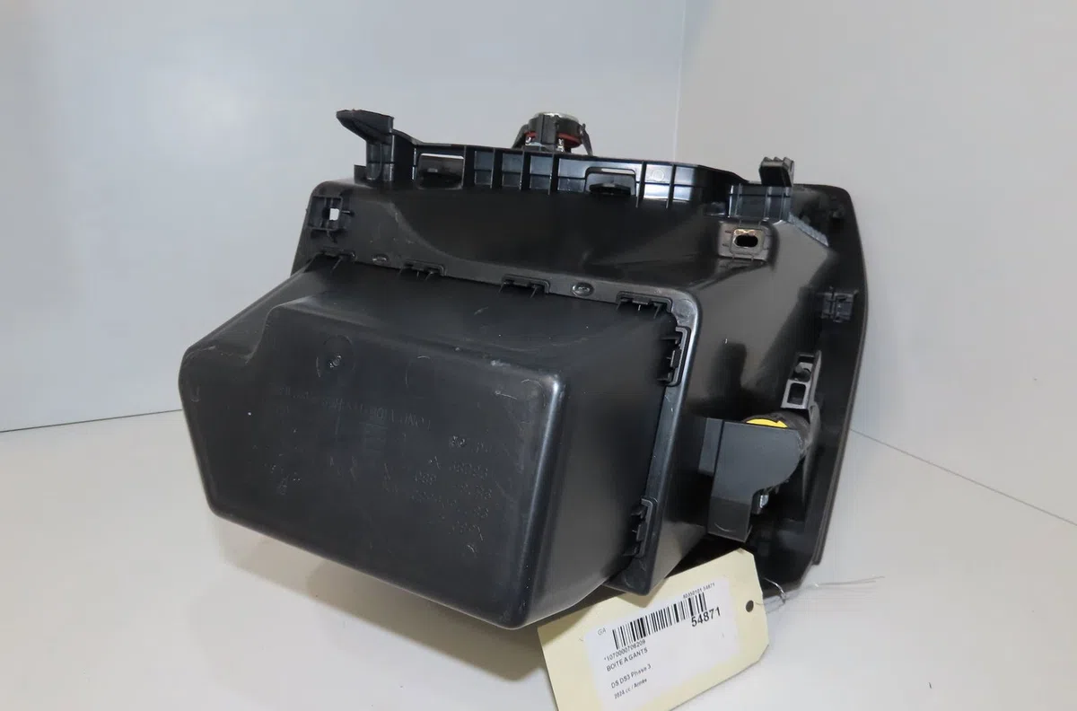 Boite à gants Ds DS 3 CROSSBACK (UR_, UC_, UJ_) 1.2 puretech 130 (2018) occasion
