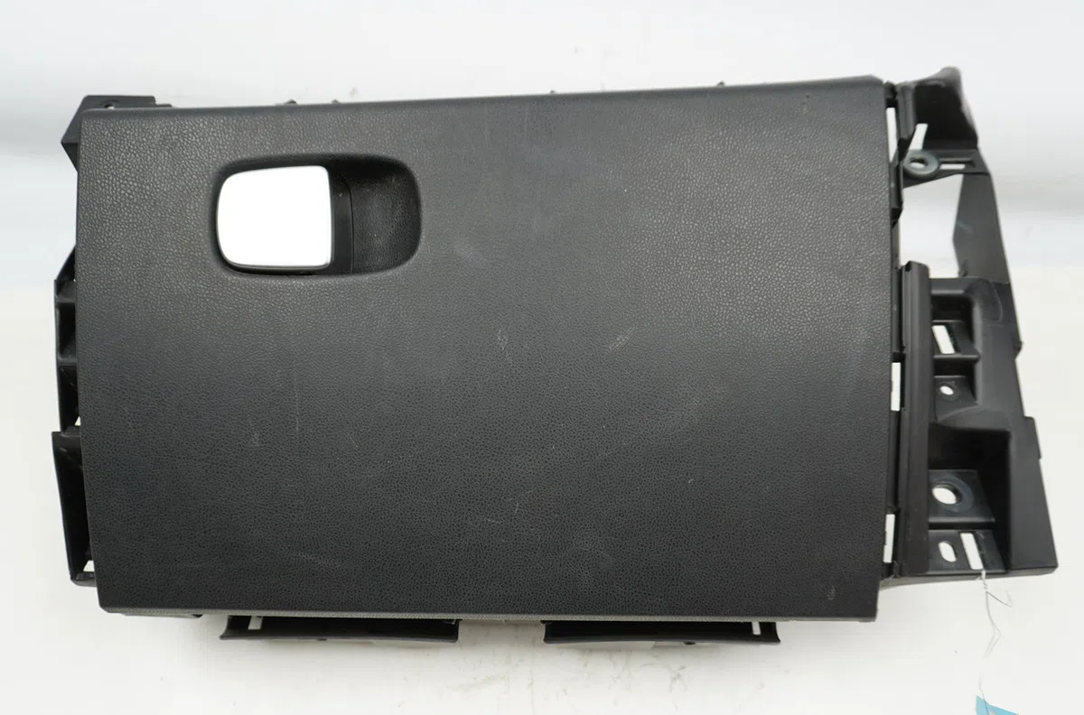 Boite à gants Fiat 500L (351_, 352_) 1.6 d multijet (199lye1b) (2013) occasion
