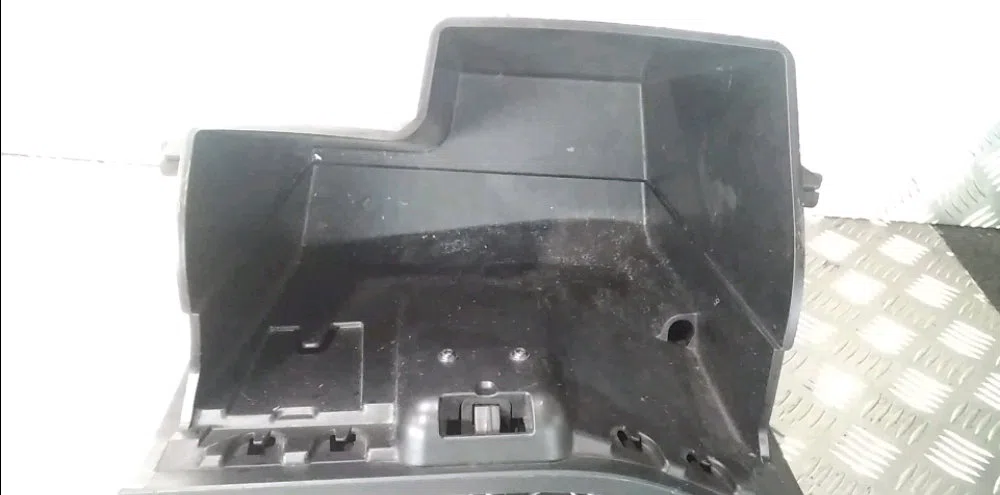 Boite à gants Ford FIESTA VI (CB1, CCN) 1.4 tdci (2010-2012) 3 portes occasion