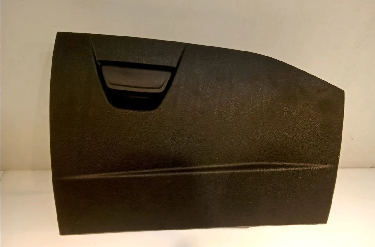 Boite à gants Ford FOCUS III 1.6 tdci (2010-2017) occasion