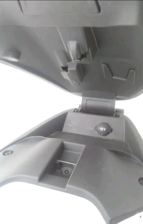 Boite à gants Ford TRANSIT CONNECT V408 Camionnette-Monospace 1.5 tdci (2015) occasion