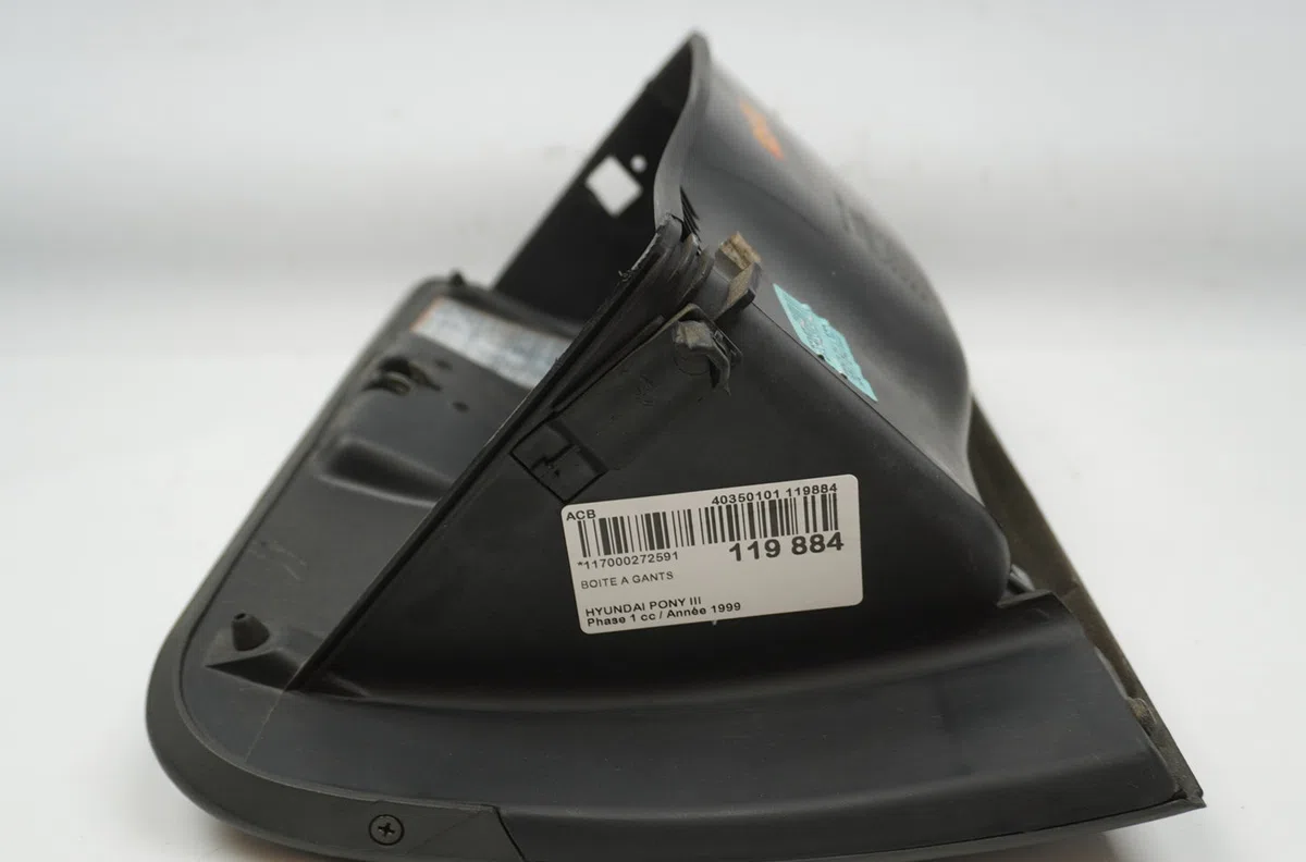 Boite à gants Hyundai PONY I (X-3) 1.3 i 12v (1994-2000) occasion