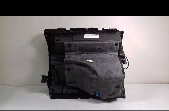 Boite à gants Mercedes-benz CLASSE B Sports Tourer (W246, W242) B 180 cdi (246.200) (2011-2014) occasion