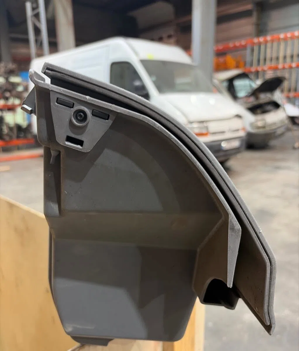 Boite à gants Mercedes-benz SPRINTER 3,5-t Camion plate-forme-Châssis (B906) 313 cdi (906.131, 906.133, 906.135, 906.231