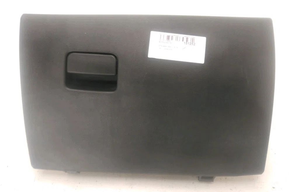 Boite à gants Mitsubishi ASX (GA_W_) 1.6 mivec (ga1w) (2010) occasion