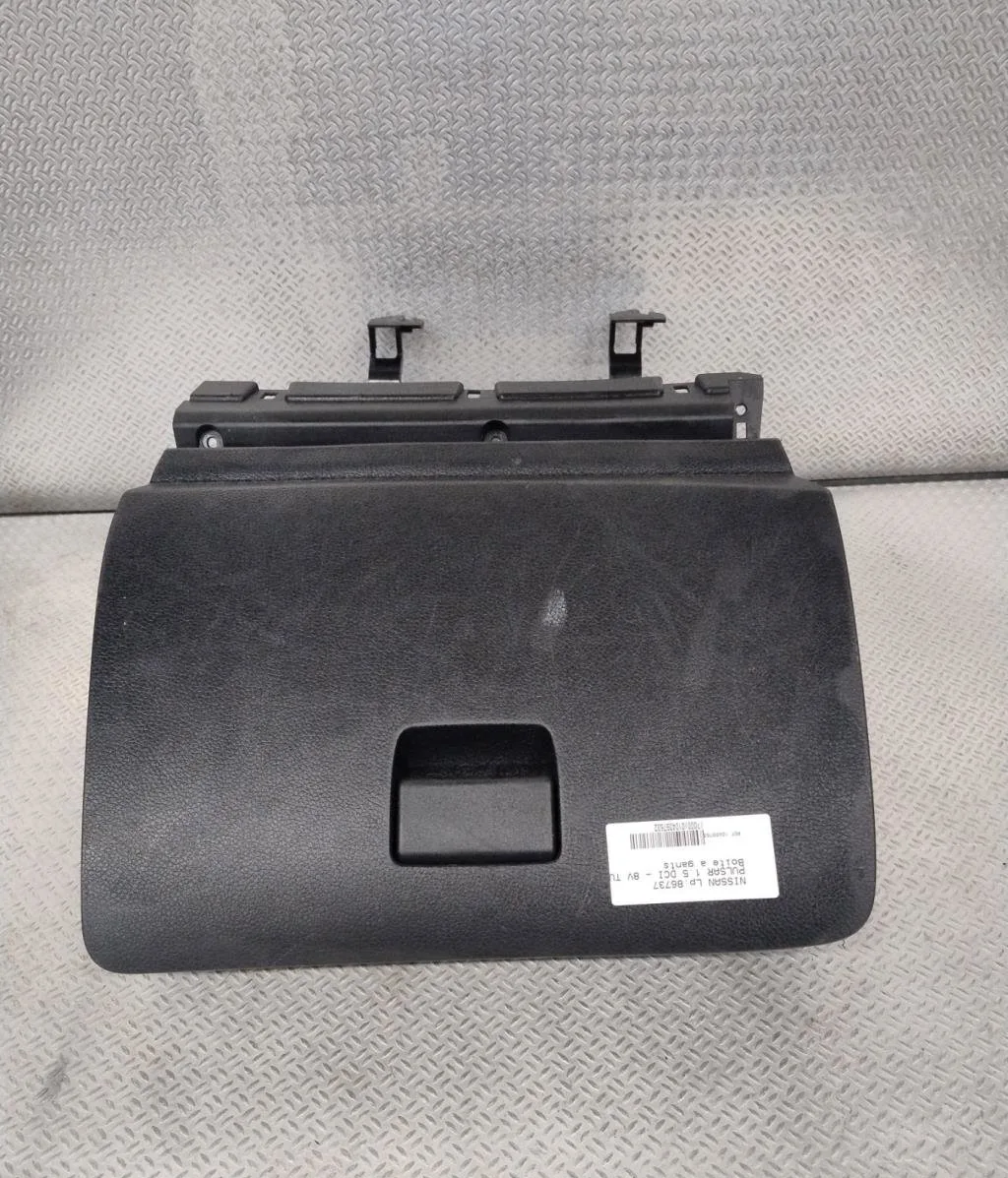 Boite à gants Nissan PULSAR 3-5 portes (C13) 1.5 dci (2014) occasion