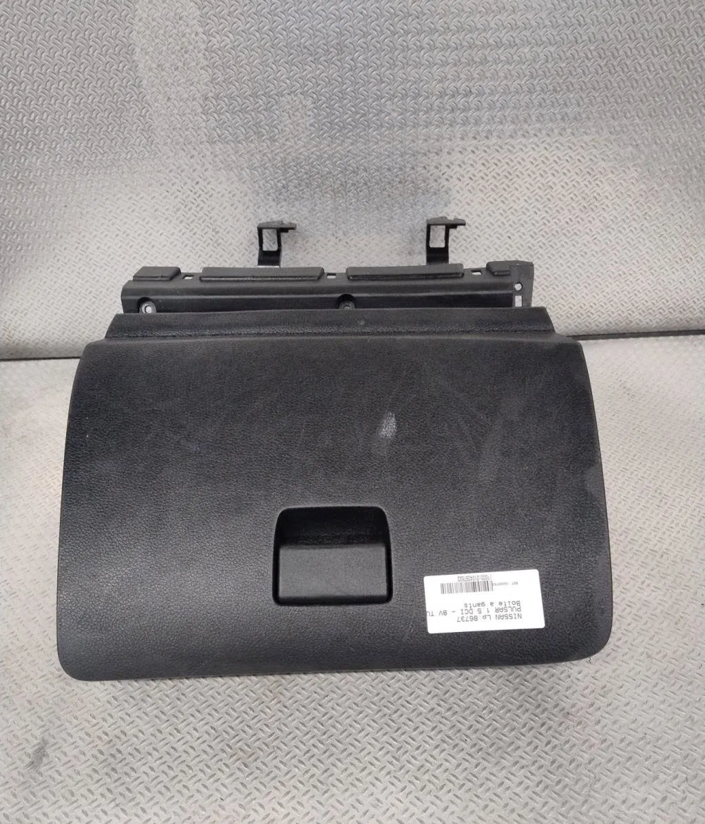 Boite à gants Nissan PULSAR 3-5 portes (C13) 1.5 dci (2014) occasion