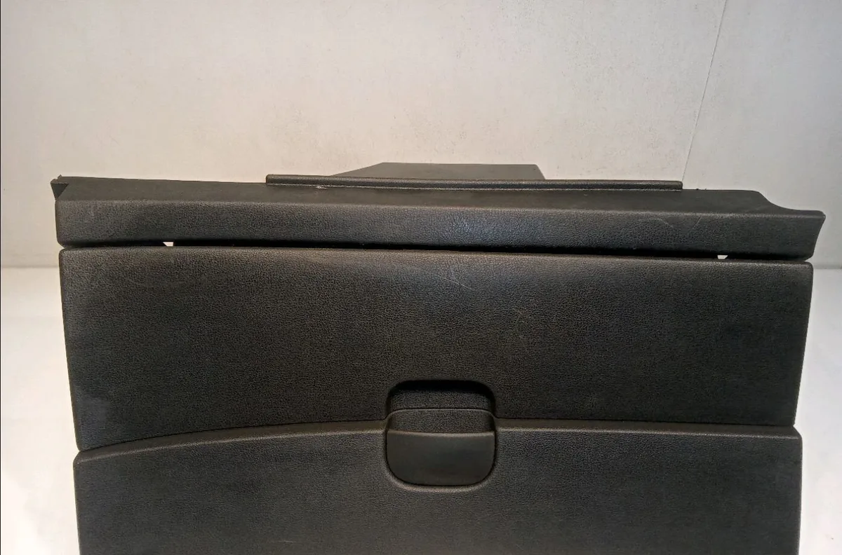 Boite à gants Nissan QASHQAI - QASHQAI 2 I (J10, NJ10, JJ10E) 2.0 dci (2007-2013) occasion