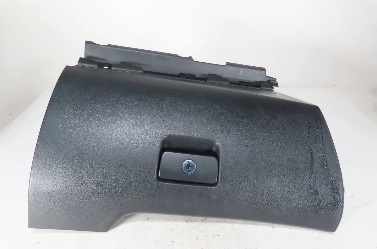 Boite à gants Peugeot 207-207 (WA_, WC_) 1.4 16v (2006-2013) 3 portes occasion