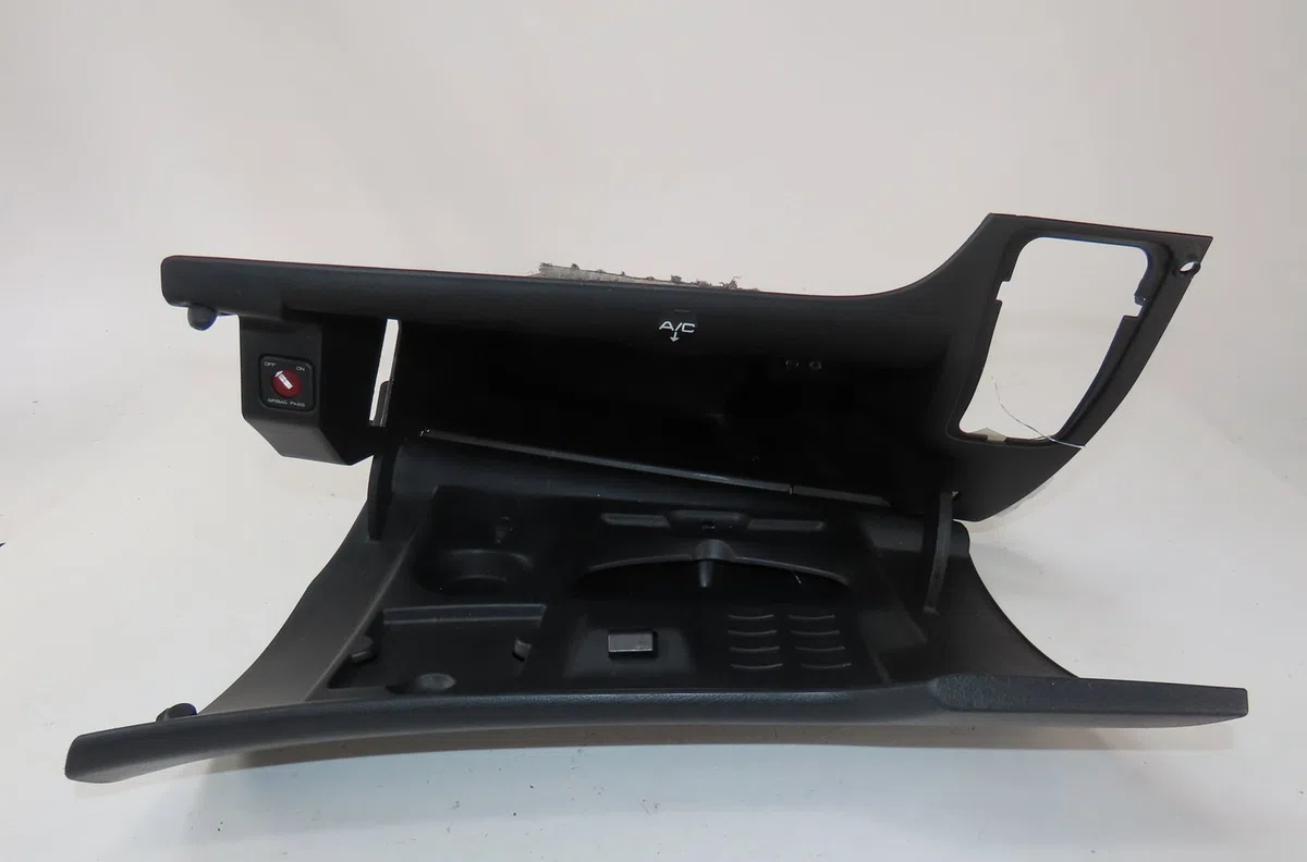Boite à gants Peugeot 207-207 (WA_, WC_) 1.6 hdi (2006-2013) 5 portes occasion