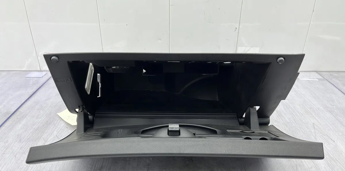 Boite à gants PEUGEOT 308 1 PHASE 2 occasion
