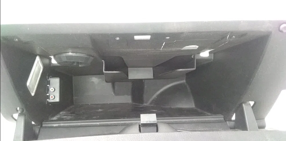 Boite à gants Peugeot 308 I (4A_, 4C_) 1.6 hdi (2007-2014) 5 portes occasion