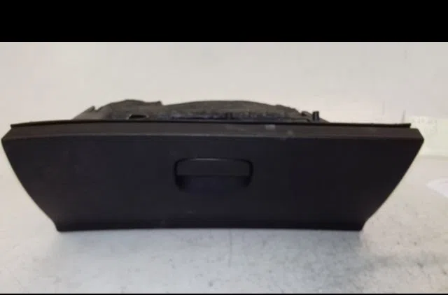Boite à gants Peugeot 308 I (4A_, 4C_) 2.0 hdi (2007-2014) 3 portes occasion