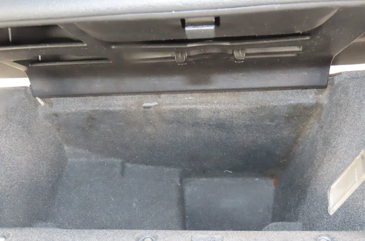 Boite à gants Peugeot 407 SW (6E_) 2.0 hdi 135 (2004-2010) occasion