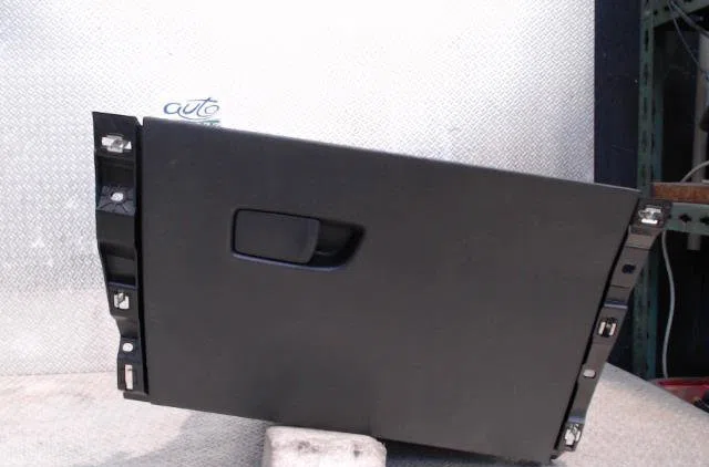 Boite à gants Renault CLIO V (B7_) 1.0 lpg (b7mt) (2019) occasion