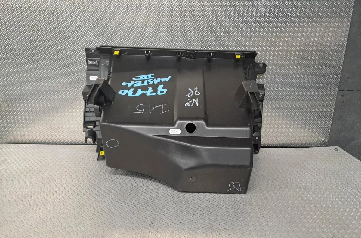 Boite à gants RENAULT MASTER 3 PHASE 3 occasion
