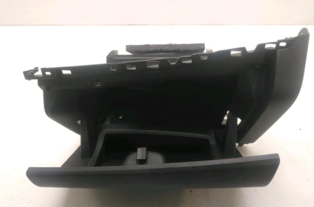Boite à gants Renault SCÉNIC III (JZ0-1_) 1.6 dci (jz00, jz12) (2011) 5 portes occasion