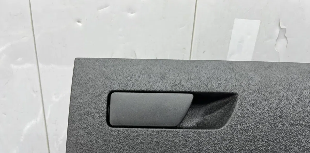 Boite à gants SEAT LEON 3 PHASE 1 occasion